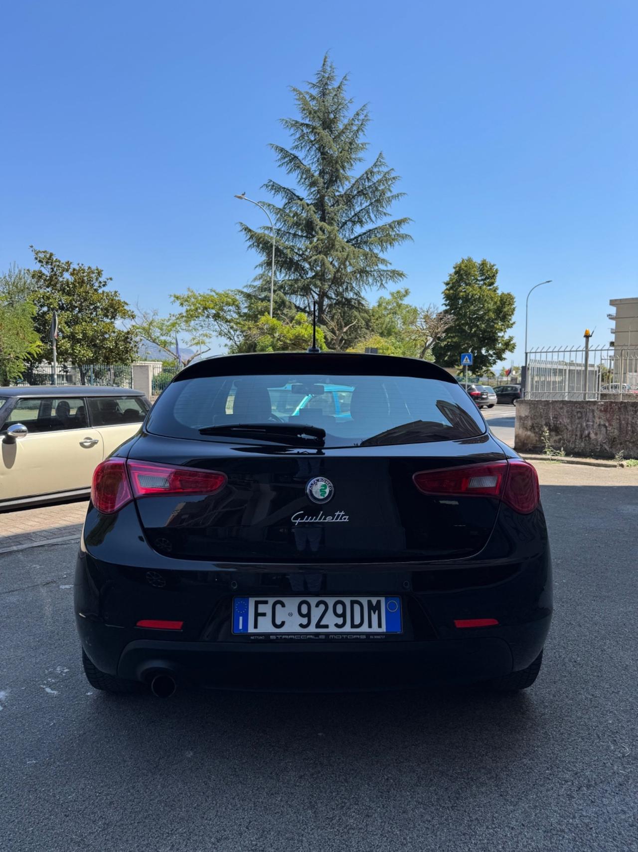 Alfa Romeo Giulietta 1.6 JTDm 105 CV Allestimento Exclusive – Anno 2012