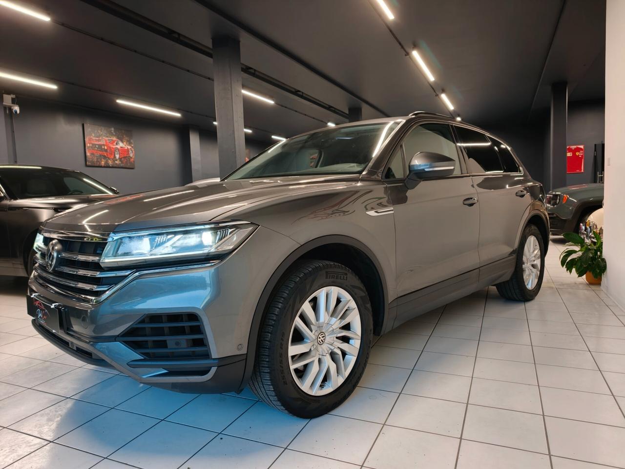 Volkswagen Touareg 3.0 V6 TDI Black Style Gancio Traino Iva