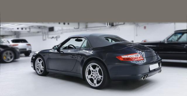 PORSCHE 911 Carrera Cabriolet