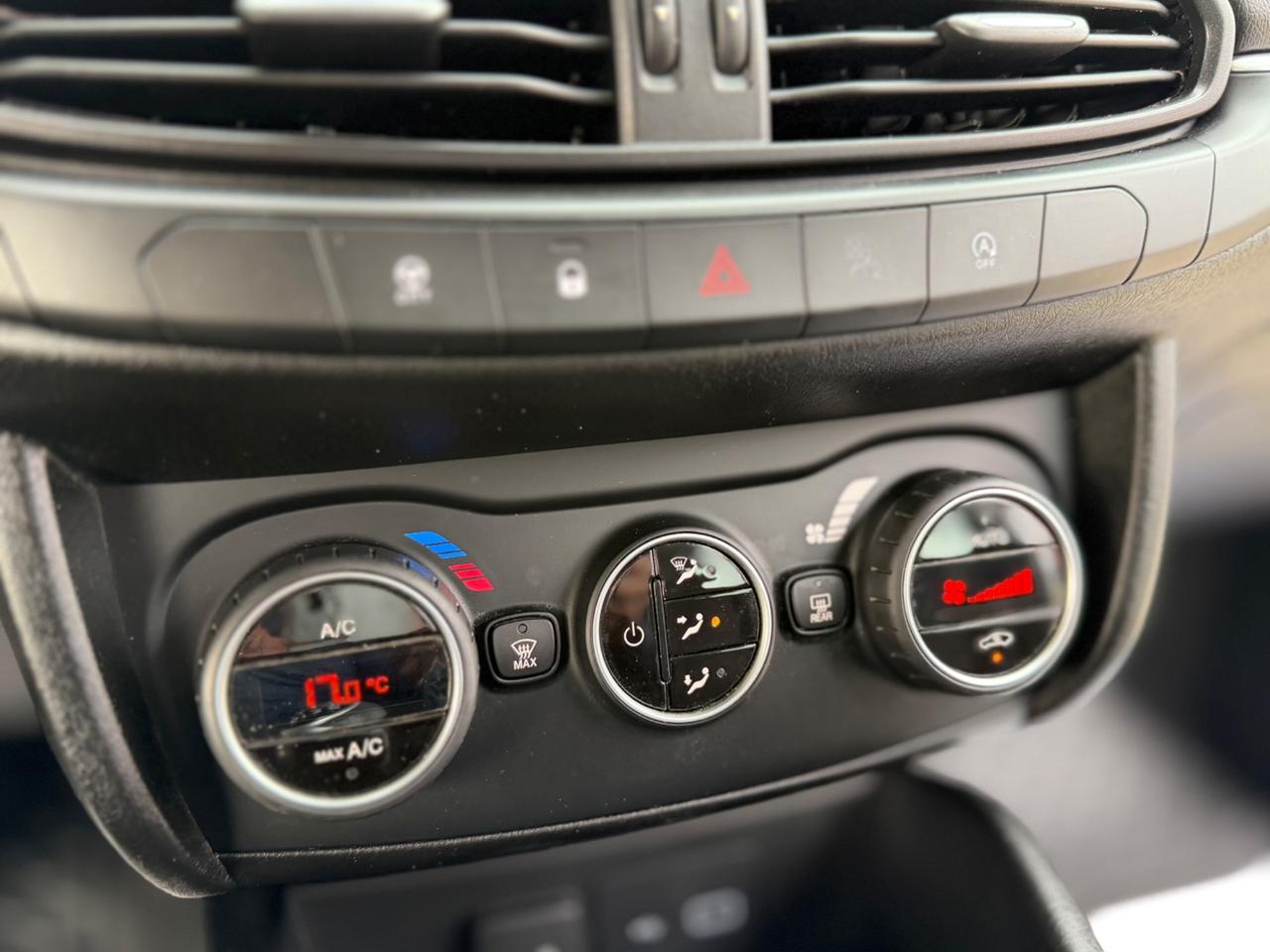 Fiat Tipo 1.6 Mjt S&S SW Lounge S-Design
