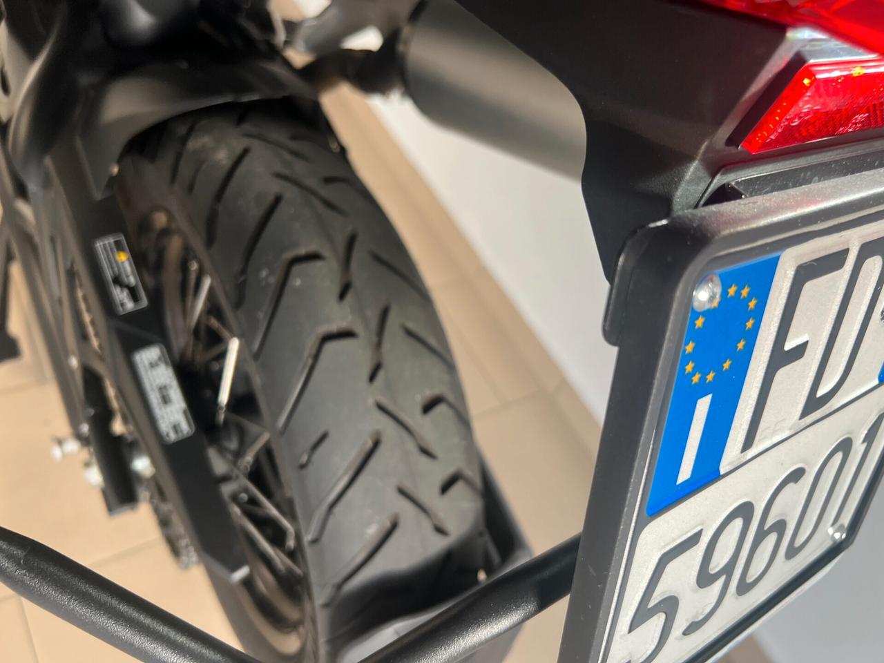 Benelli TRK 502x solo 13.973 km