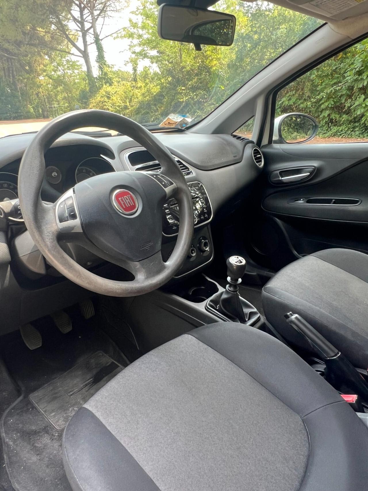 ADATTA PER NEOPATENTATI Fiat Punto 1.2 8V 5 porte Lounge