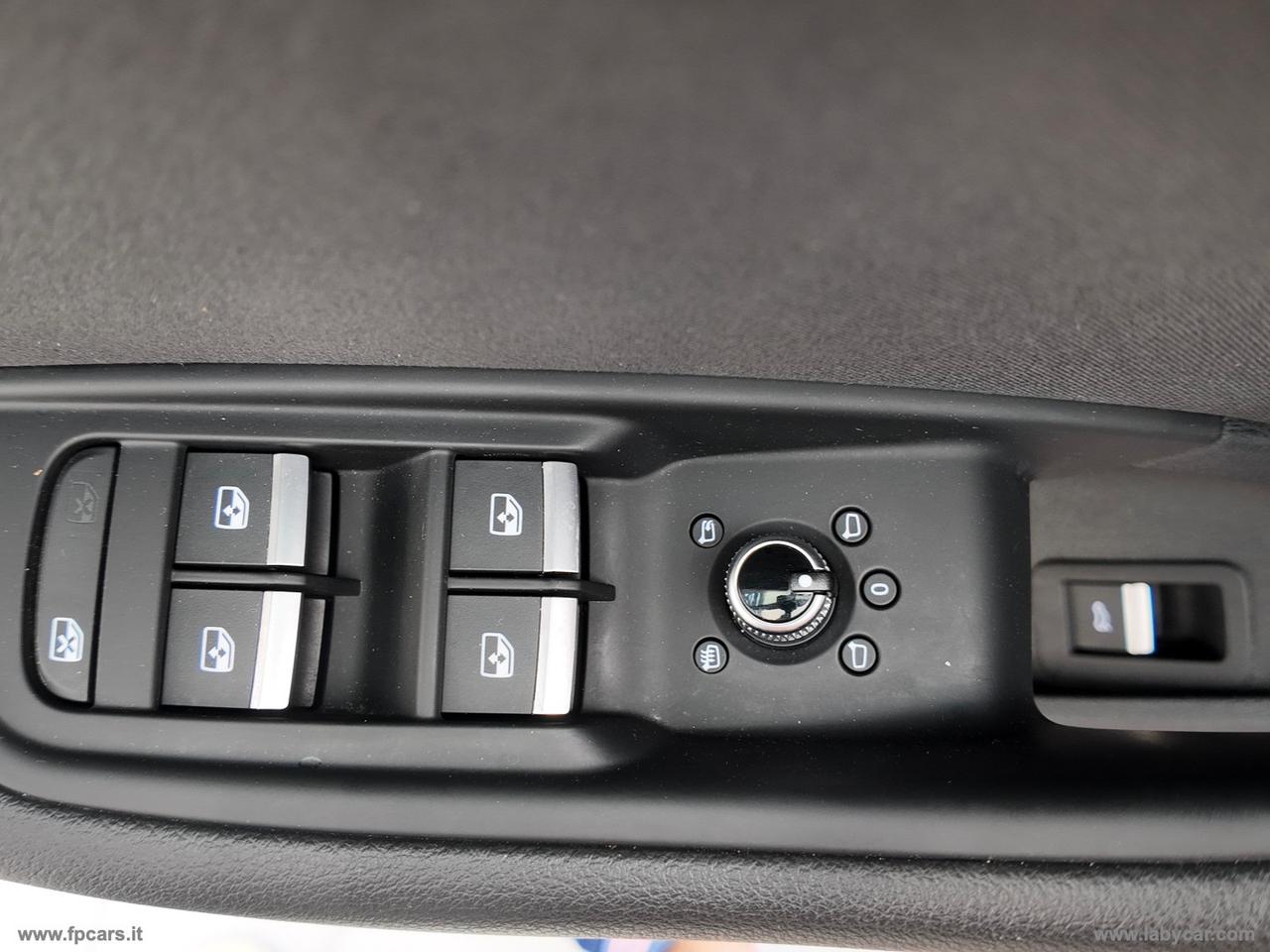 AUDI A4 30 TDI/136CV S tronic S line edition