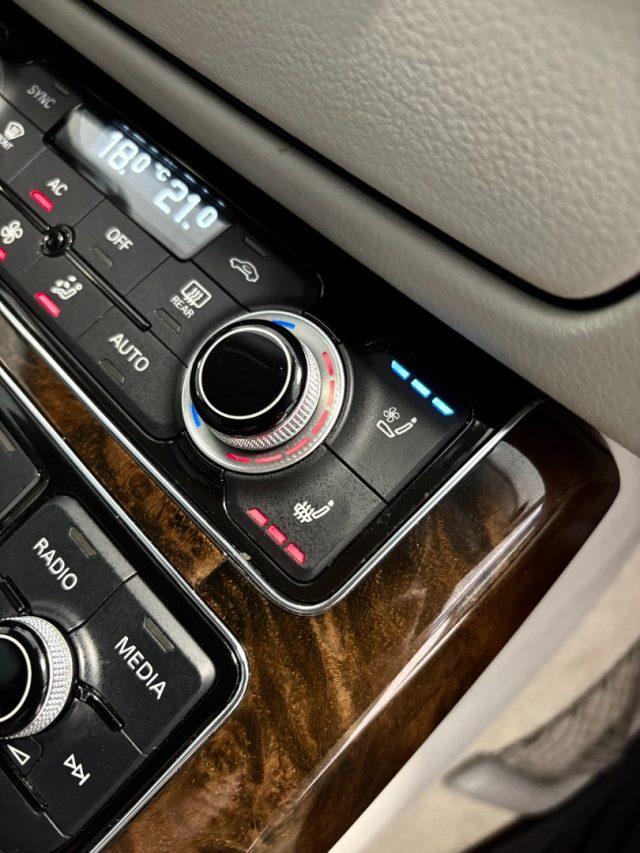 AUDI A8 4.2 V8 TDI quattro tiptronic