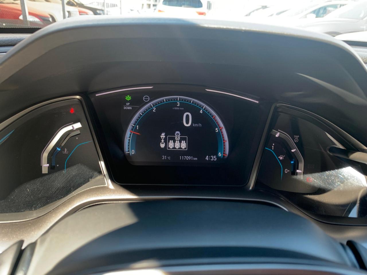 Honda Civic 1.6 5 porte Elegance Navi