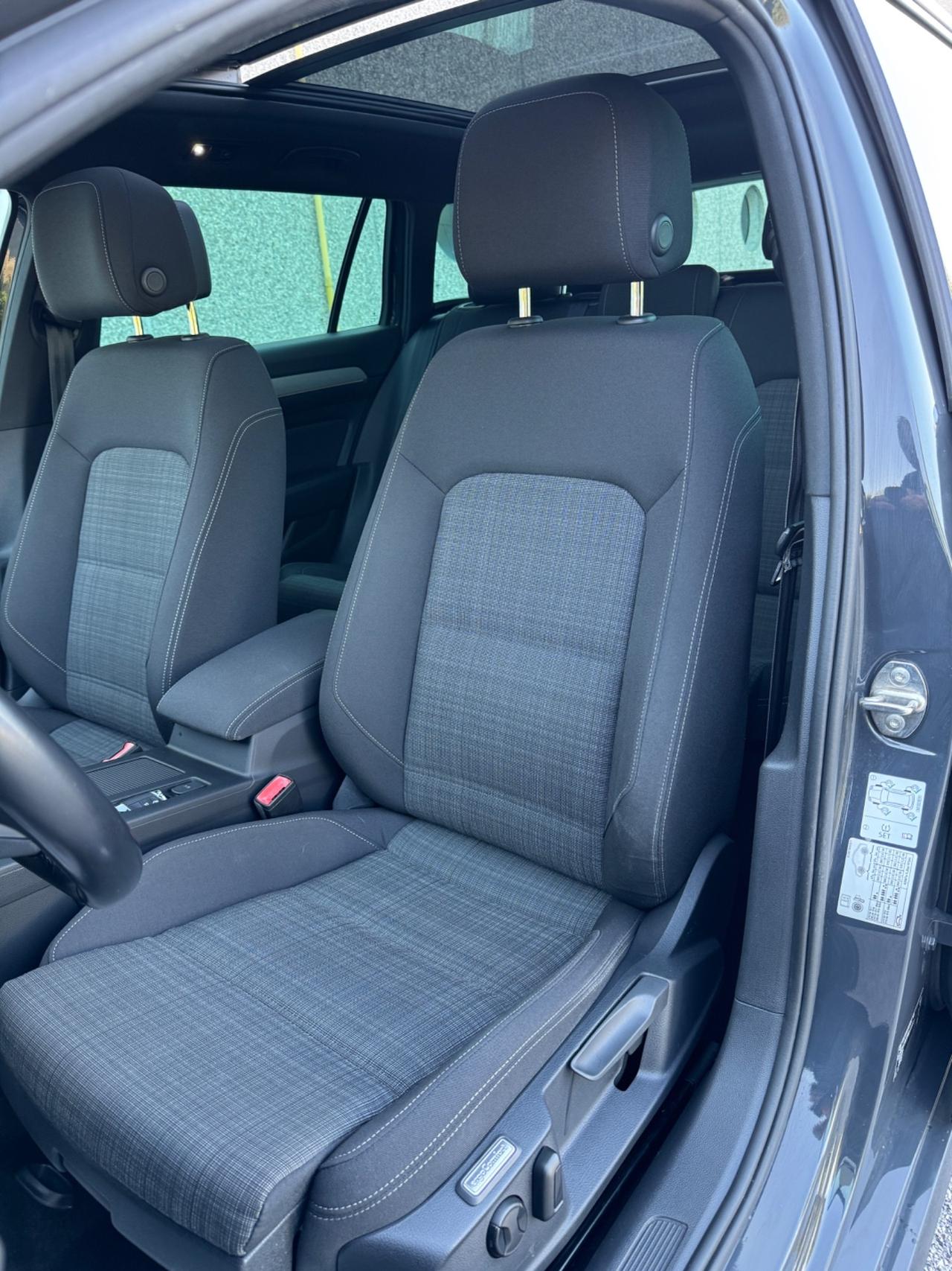 Volkswagen Passat Variant 2.0 TDI R Line Tetto panoramico
