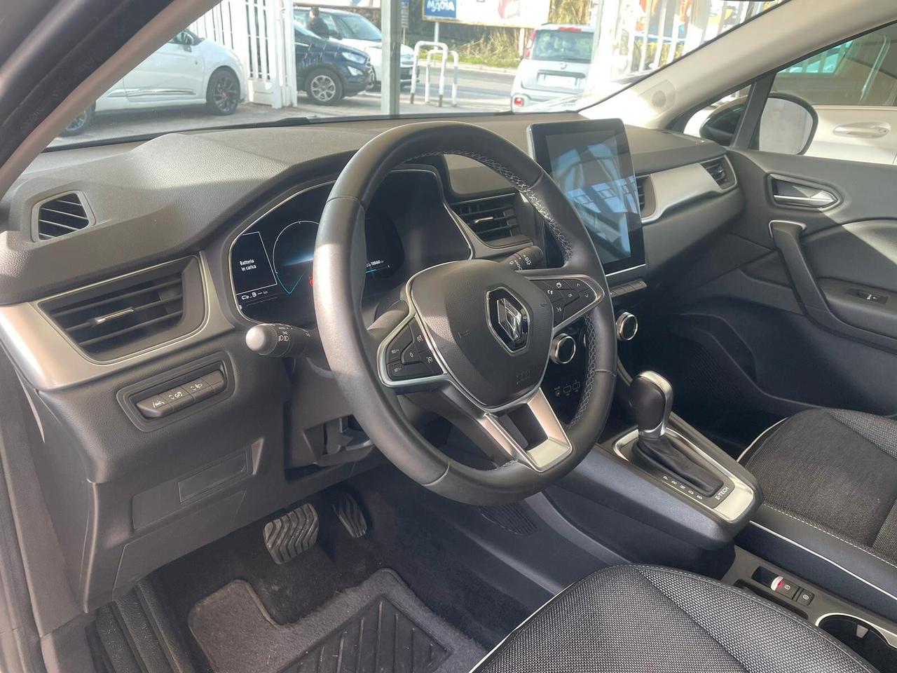 Renault Captur Full Hybrid E-Tech Intens