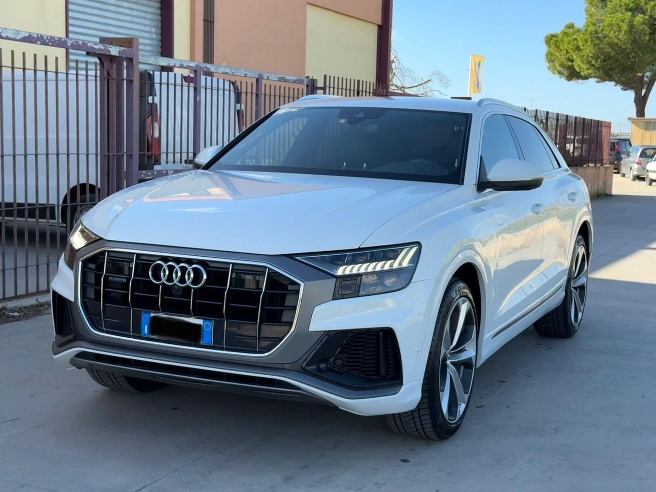 Audi Q8 50 TDI 286 CV quattro tiptronic Sport