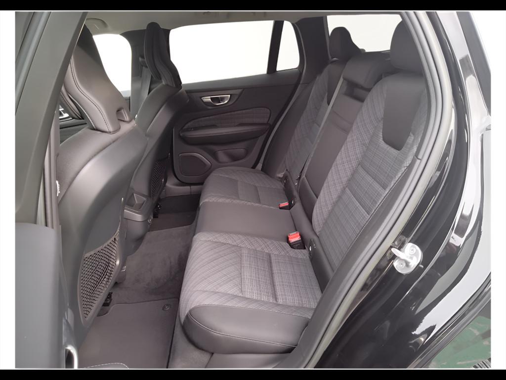 VOLVO V60 II 2023 - V60 2.0 b3 Core auto