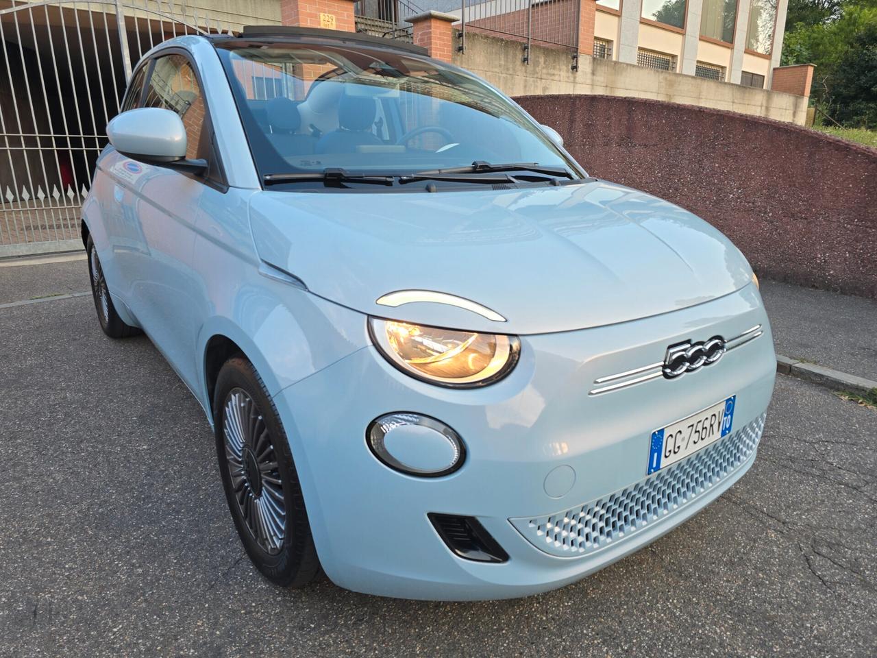 FIAT 500e Cabrio Passion 42 kWh