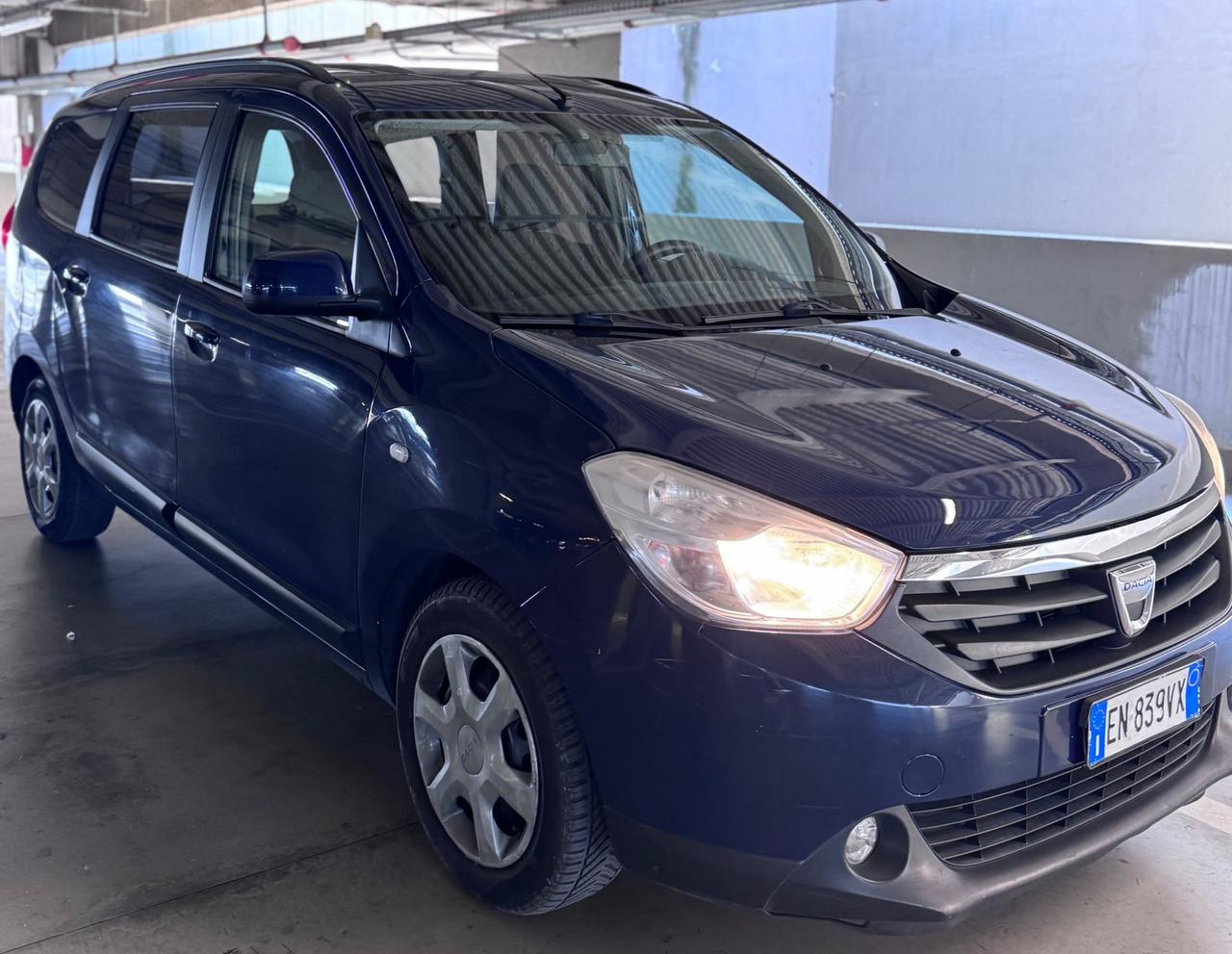 Dacia Lodgy 1.6 8V 85CV 5 posti Lauréate GPL