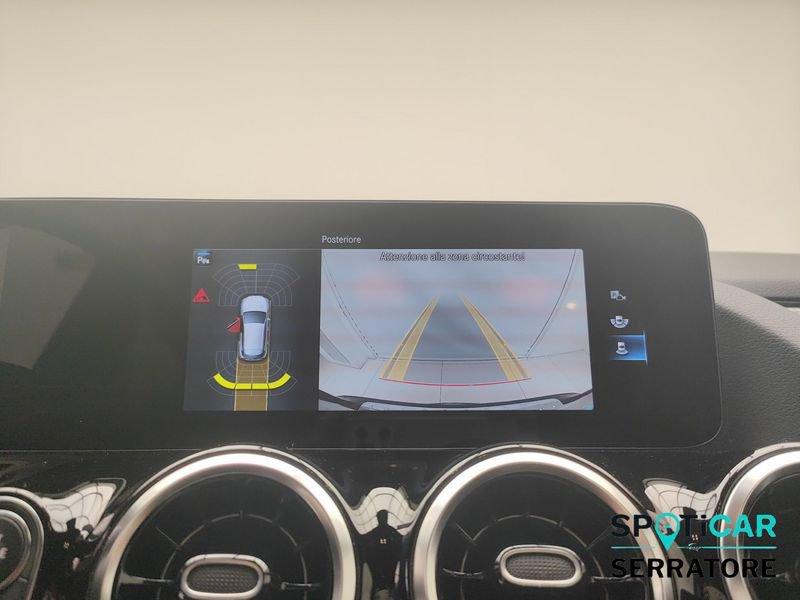 Mercedes-Benz GLA - H247 180 Sport Plus auto