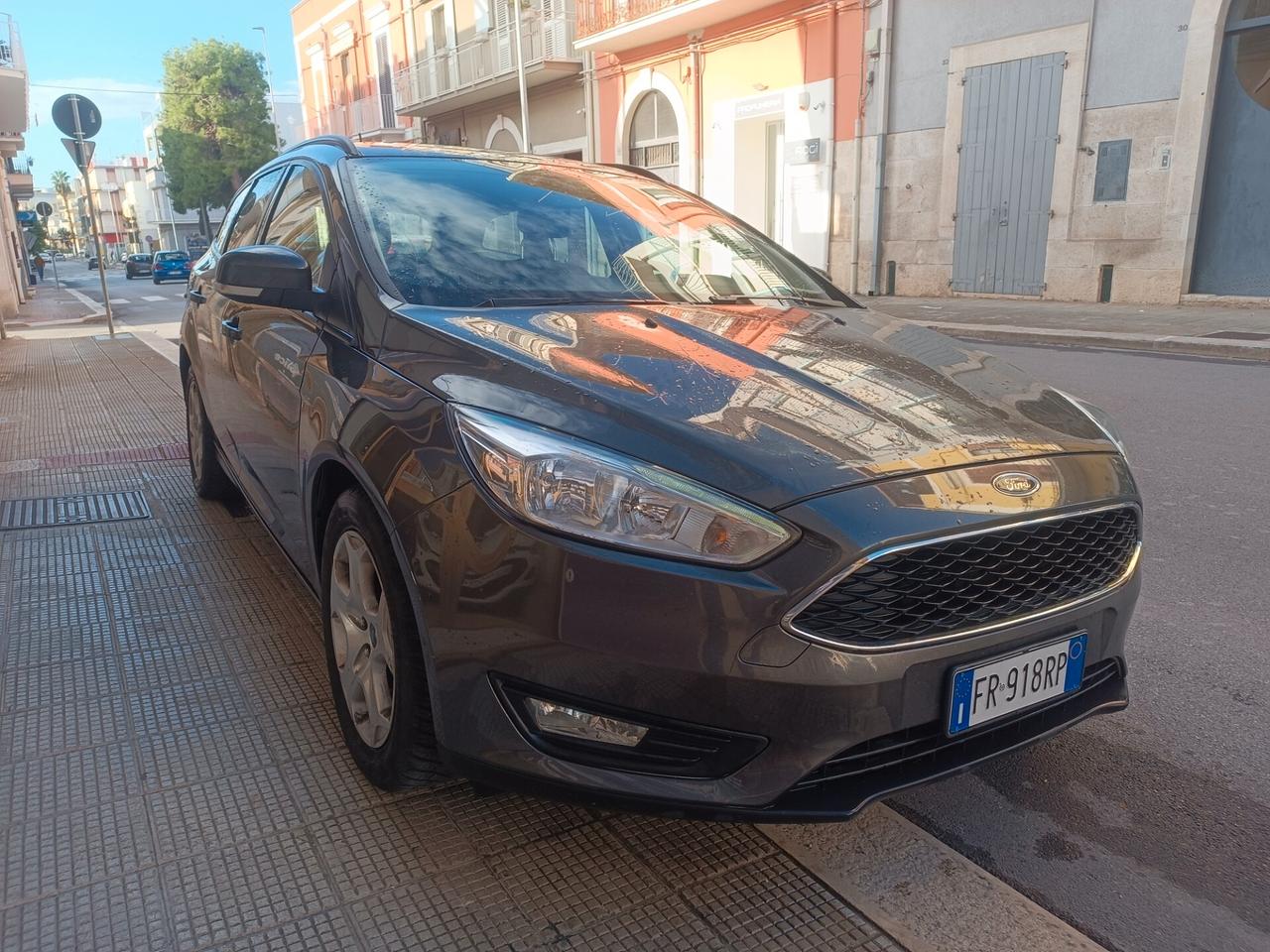 Ford Focus 1.5 TDCi 95 CV SW PLUS NAVI LED