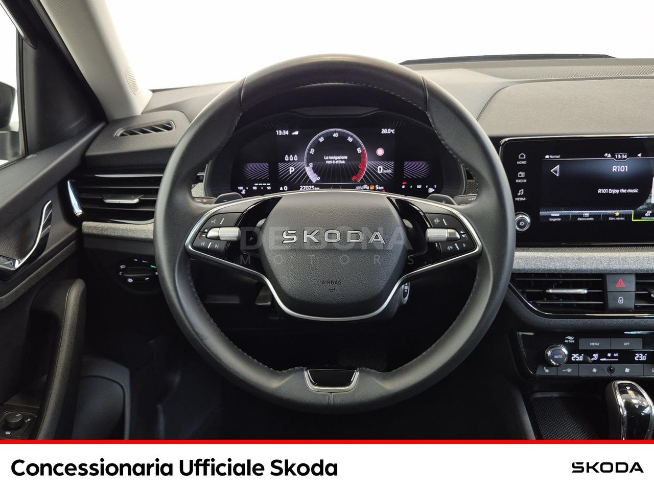 Skoda Kamiq 1.0 tsi black dots 115cv dsg
