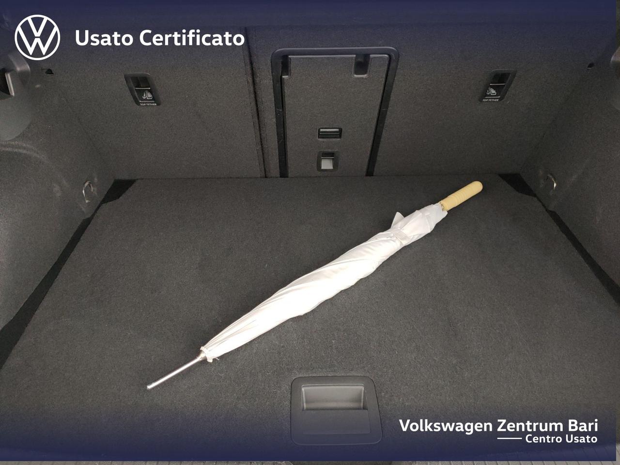 Volkswagen Golf 1.0 etsi evo life 110cv dsg