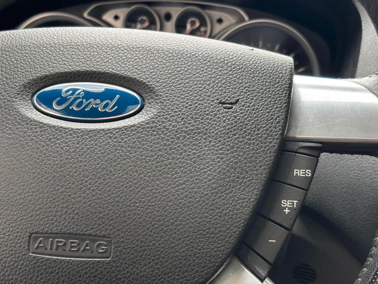 Ford Kuga 2.0 TDCi 136 CV 4WD Titanium DPF