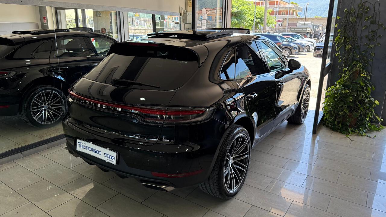 Porsche Macan 2.0 RESTYLING TETTO CERCHIO 21