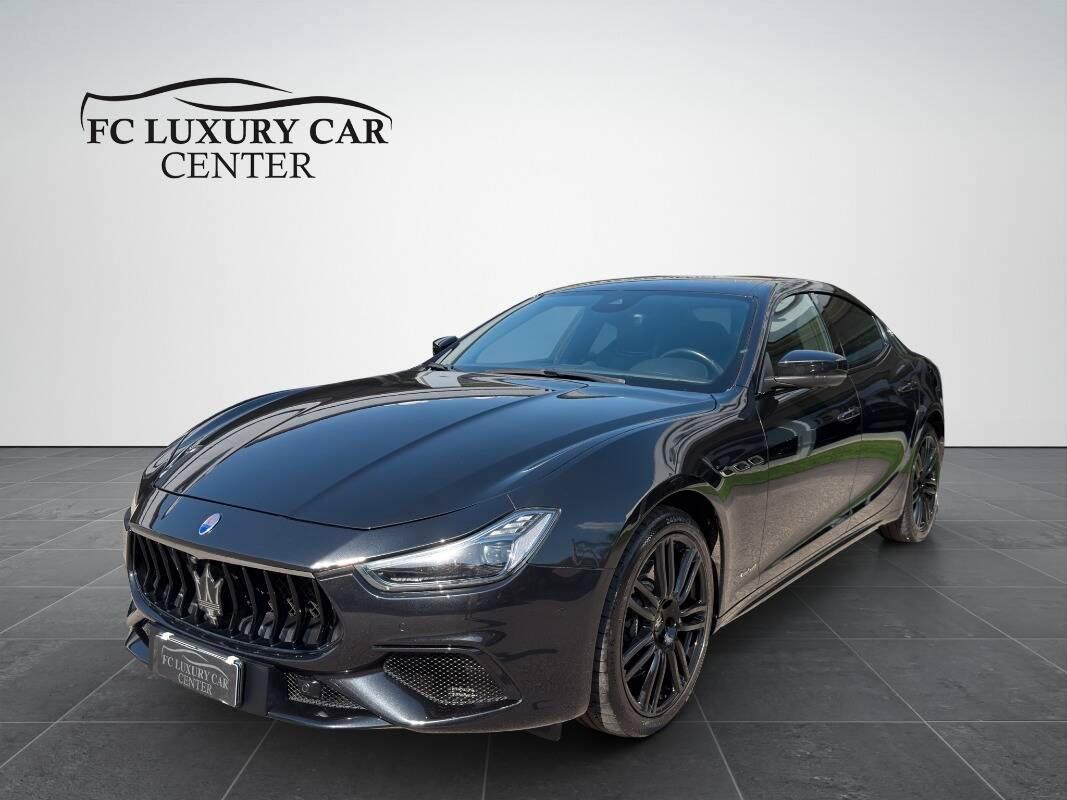 Maserati Ghibli 3.0 V6 ds Gransport Nerissimo 250cv auto my18