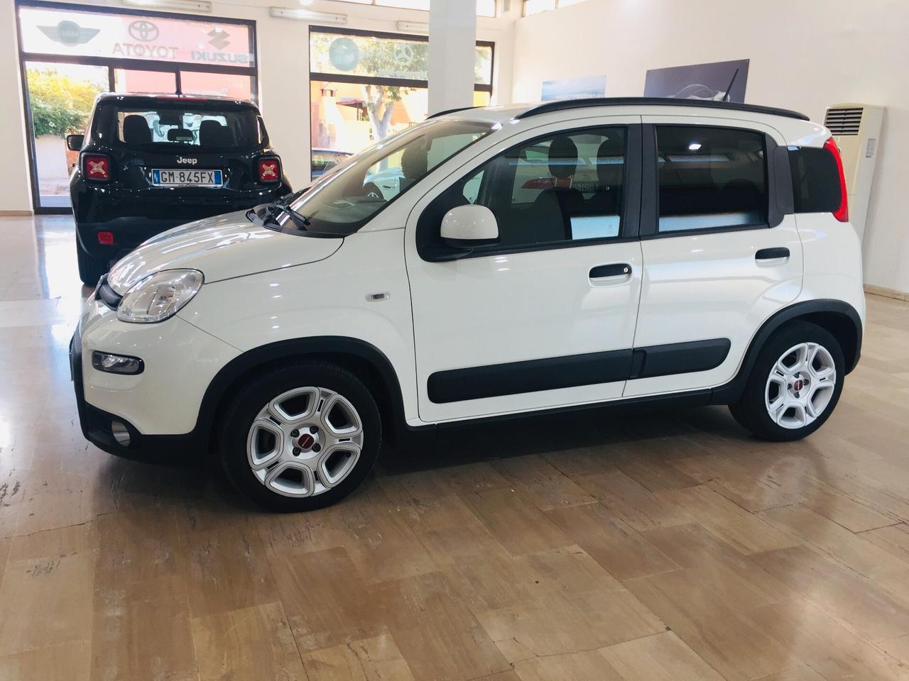 FIAT Panda 1.0 FireFly Hybrid