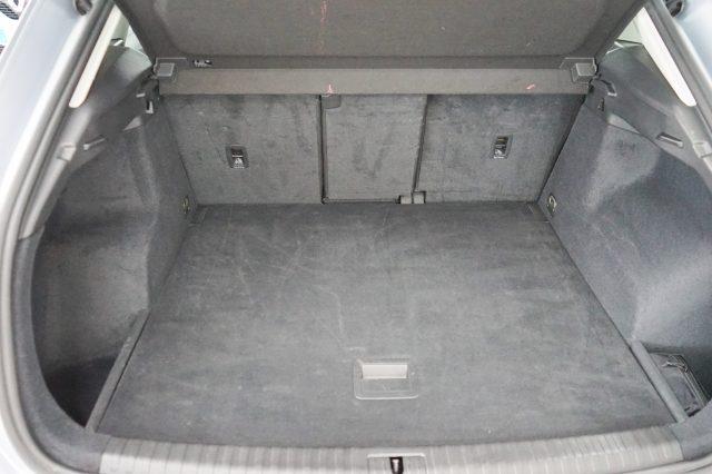 AUDI Q3 35 TDI S tronic Business Sport Uniprop.