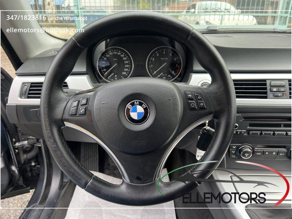BMW Serie 3 Coupe 325 i Attiva