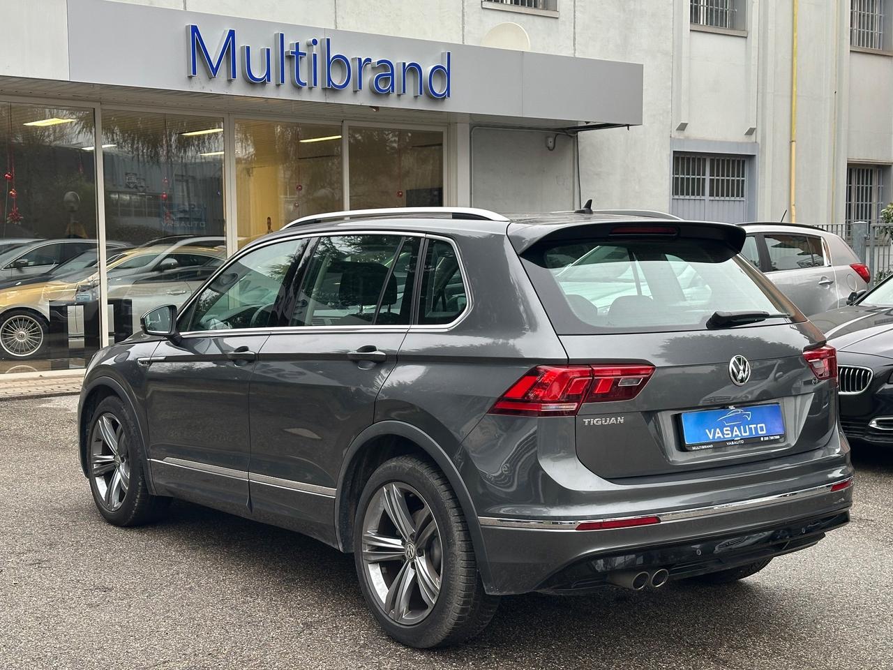 Volkswagen Tiguan 2.0 TDI SCR DSG Advanced BlueMotion Technology R-line
