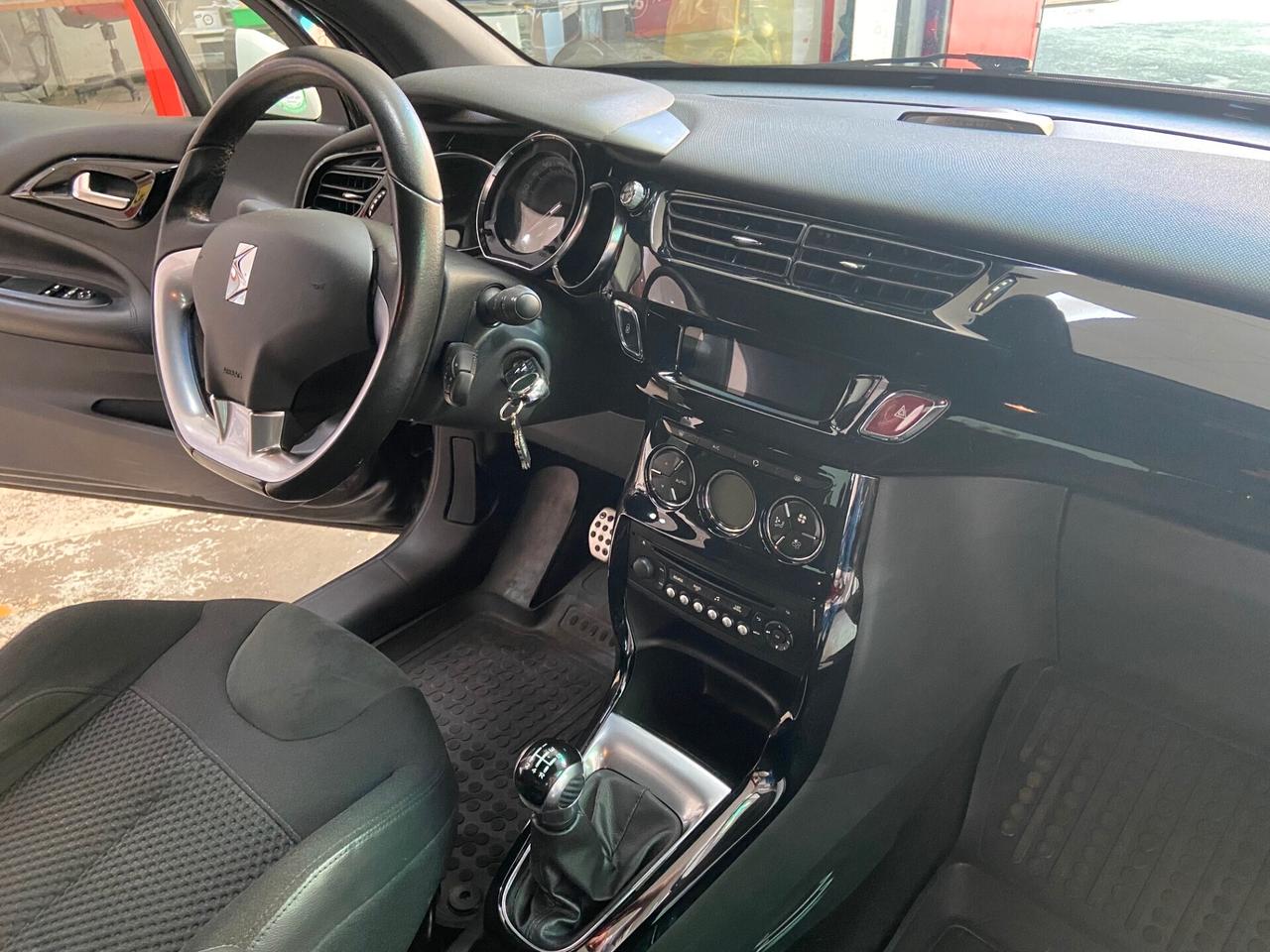 Ds DS3 PureTech 82 So Chic 45.000KM!!!