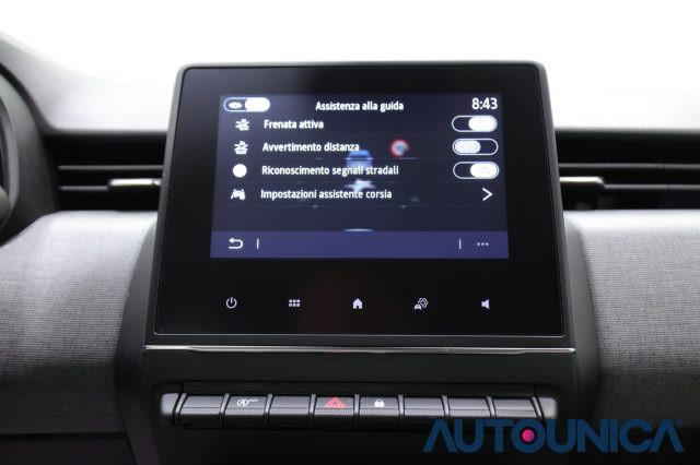 RENAULT Clio SCE 65 CV 5 PORTE EVOLUTION FARI LED NEOPATENTATI