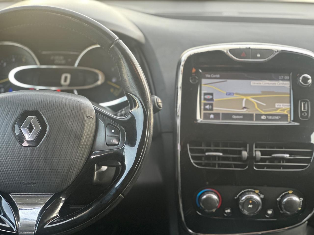 Renault CLIO 1.5 dCi 75CV 2015 - NORD ITALIA