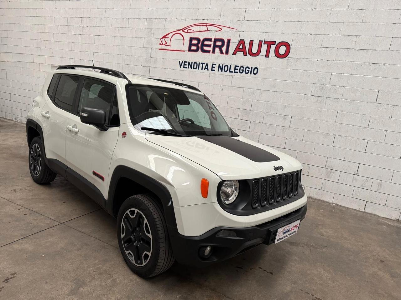 Jeep Renegade 4WD (4×4)Active Drive Low Trailhawk