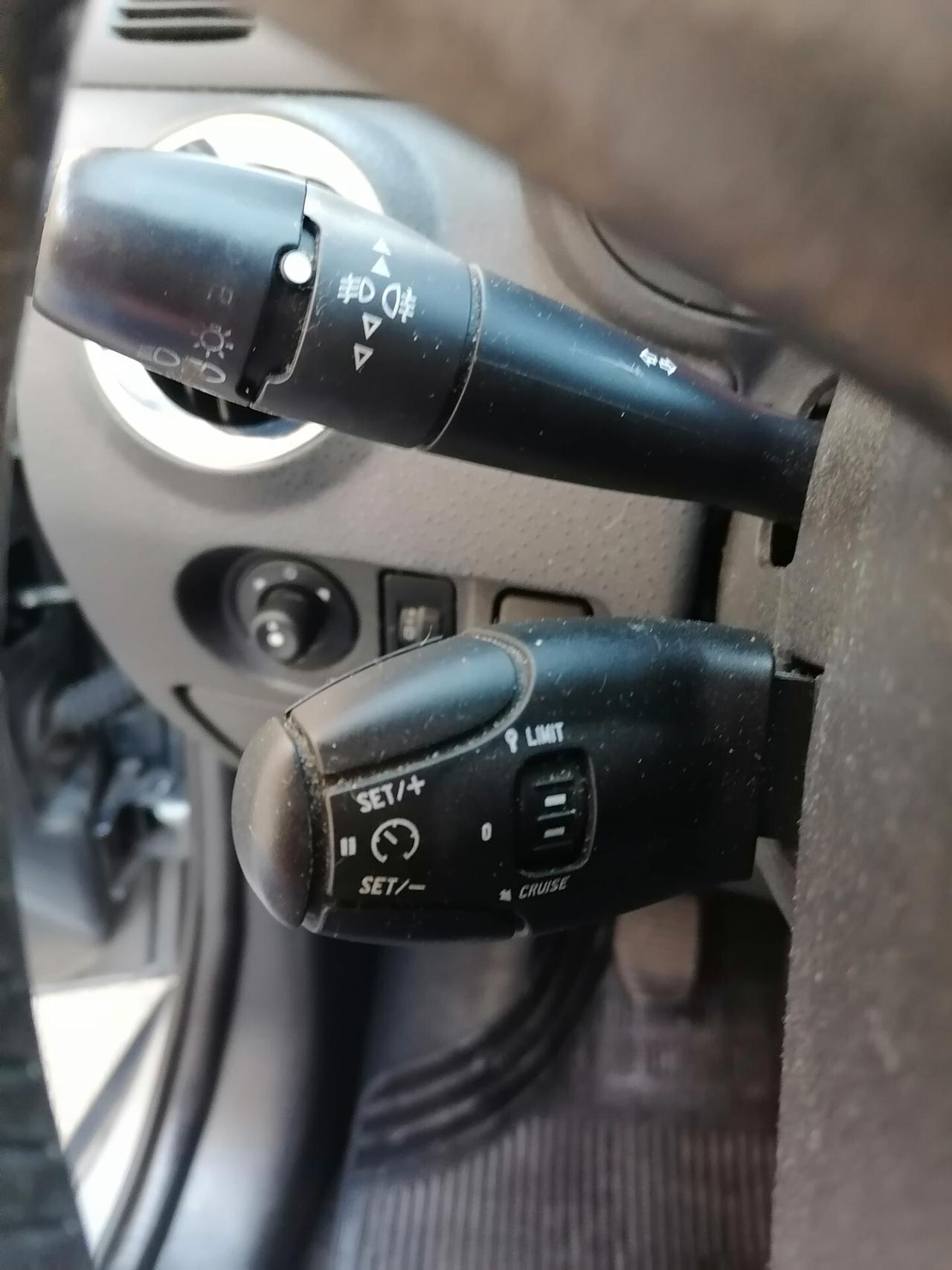 Citroen C3 exclusive 1.4 hdi (108.000 km) 2009