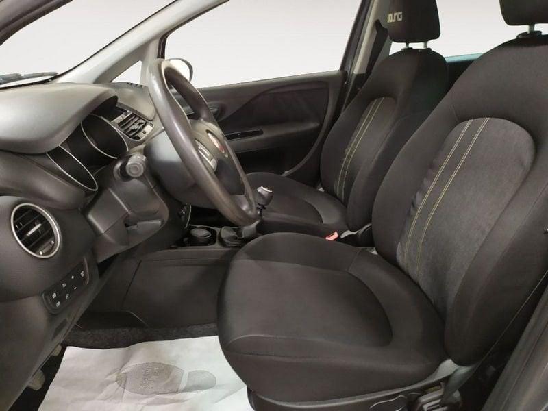 FIAT Punto 5p 1.2 Young