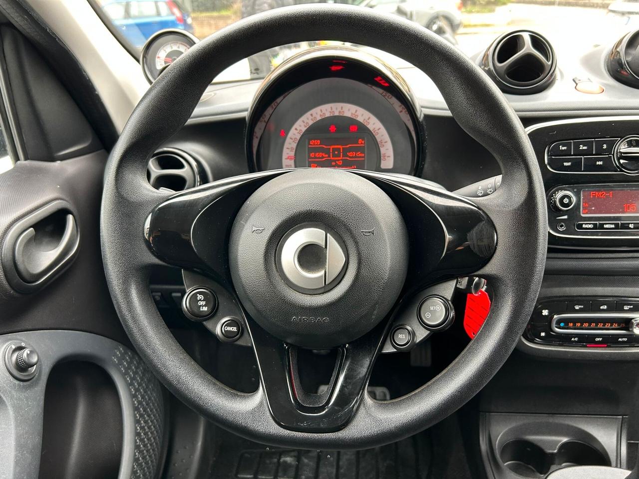 Smart ForFour 70 1.0 Youngster