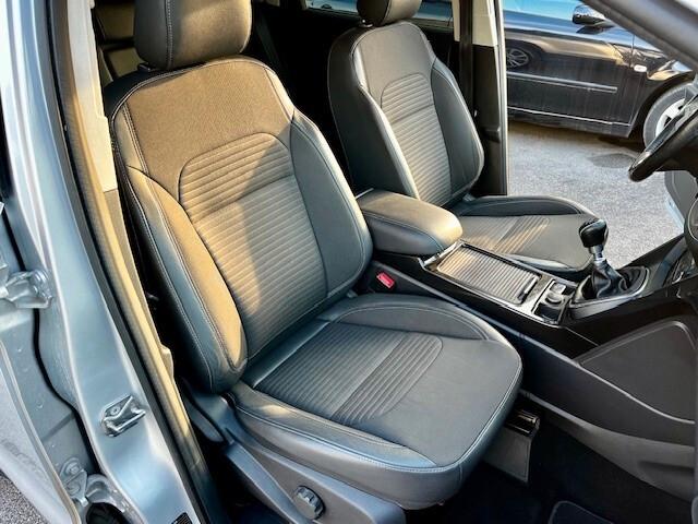 Ford Kuga 1.5 tdci Titanium Powershift 120 CV "PELLE/NAVI/..