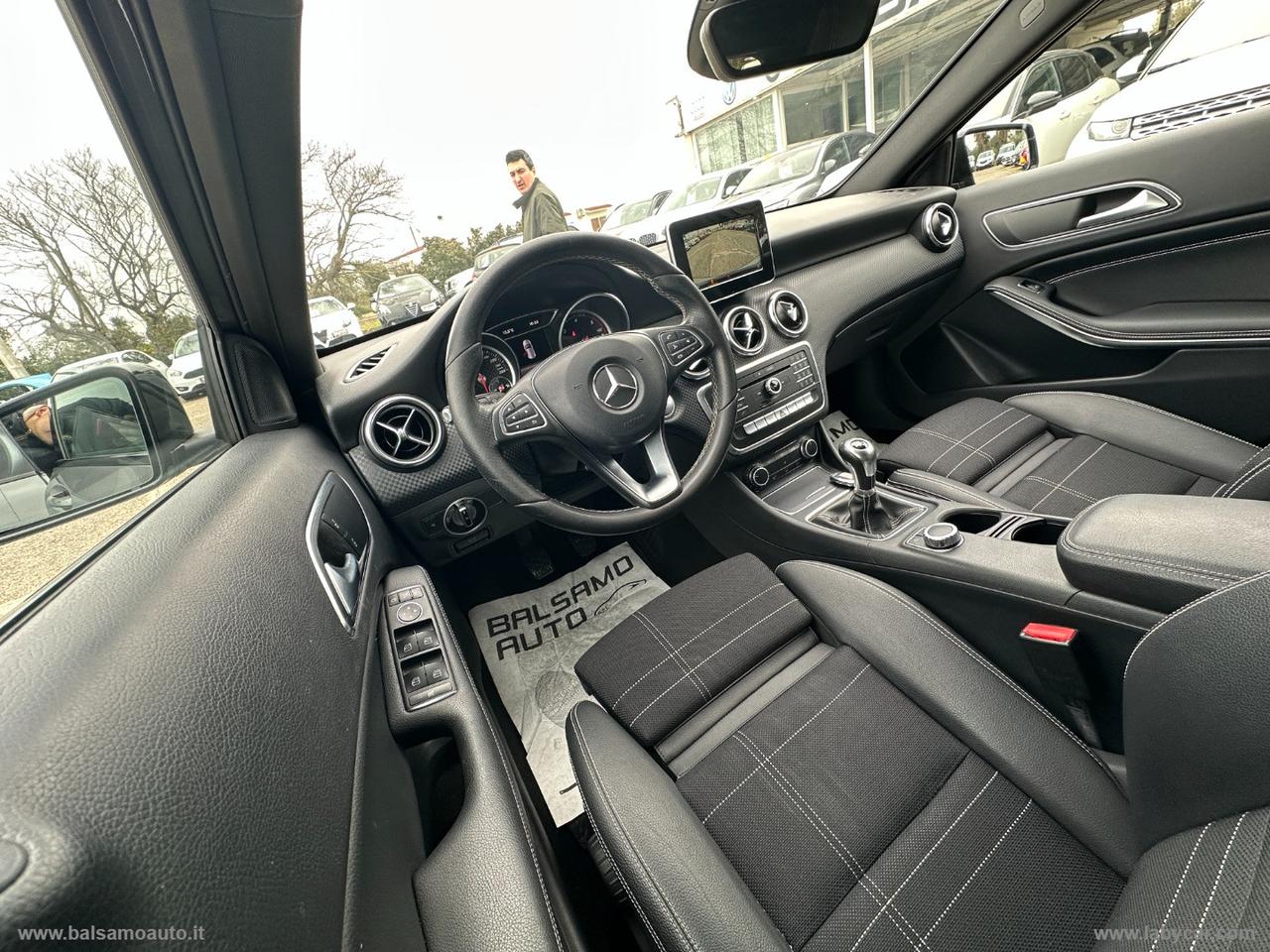 MERCEDES-BENZ A 180 CDI Premium