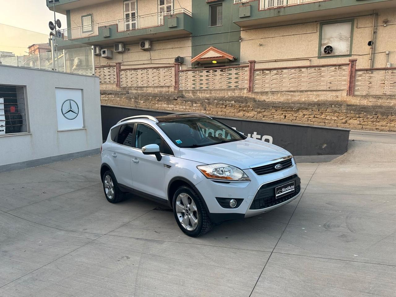 Ford Kuga 2.0 TDCi 136 CV 4WD Titanium DPF