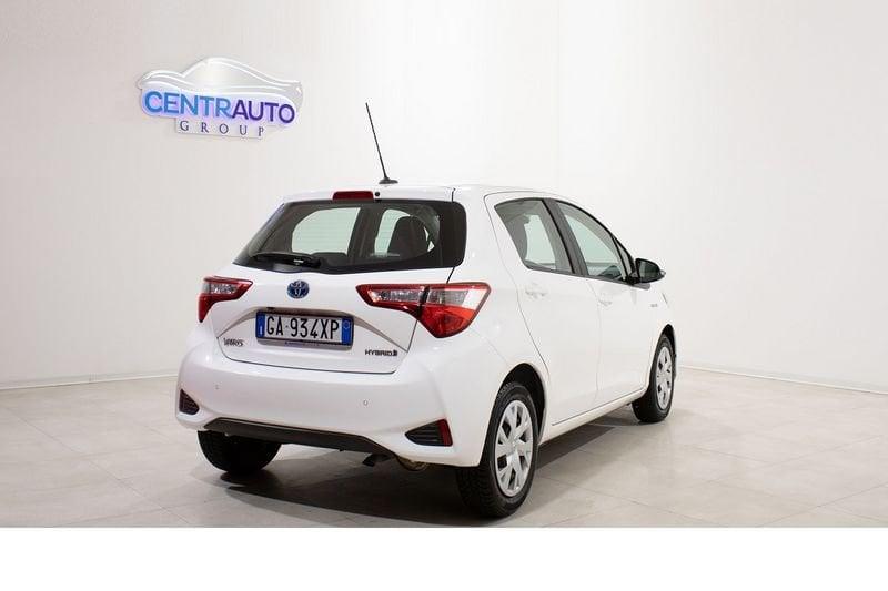 Toyota Yaris 1.5 Hybrid 73cv Business