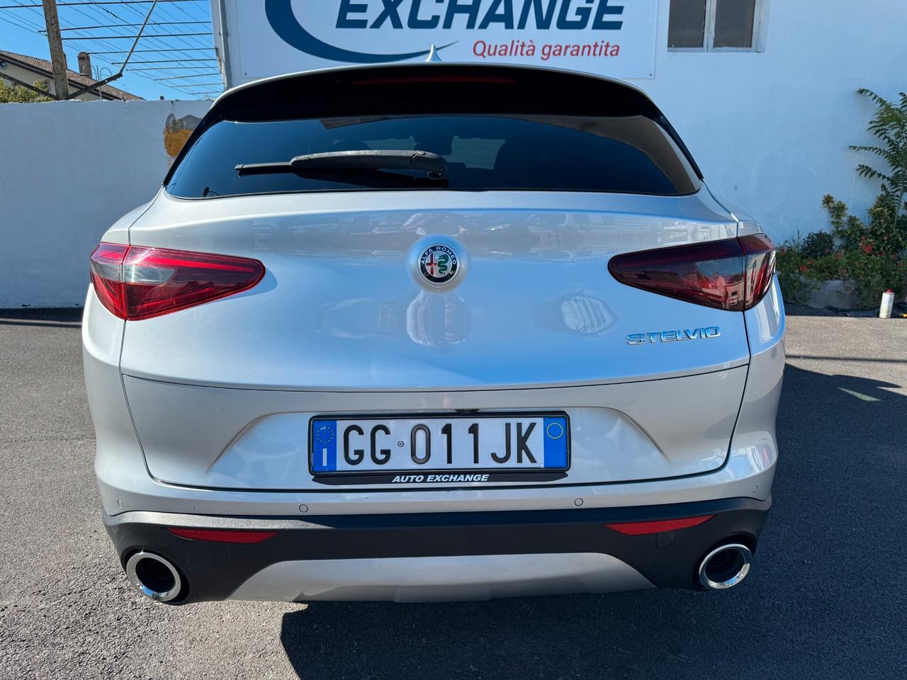 Alfa Romeo Stelvio 2.2 Turbodiesel 160 CV AT8 RWD Business