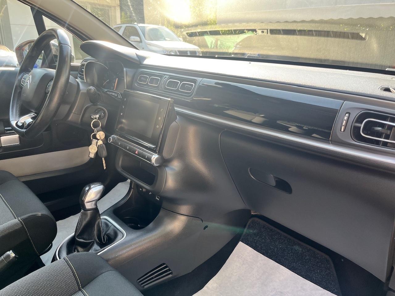 Citroen C3 PureTech 82 GPL Shine