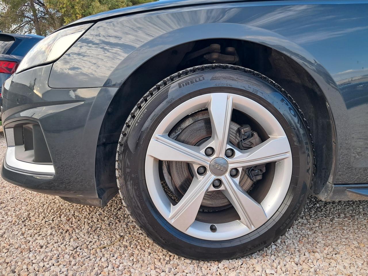 Audi A4 35 TDI * VIRTUAL-LED-NAVY*RADAR