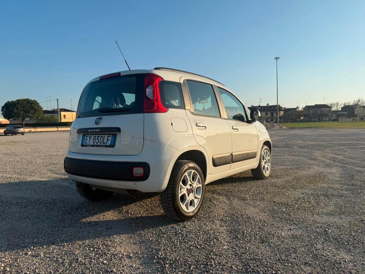 Fiat Panda 0.9 TwinAir Turbo Natural Power Lounge