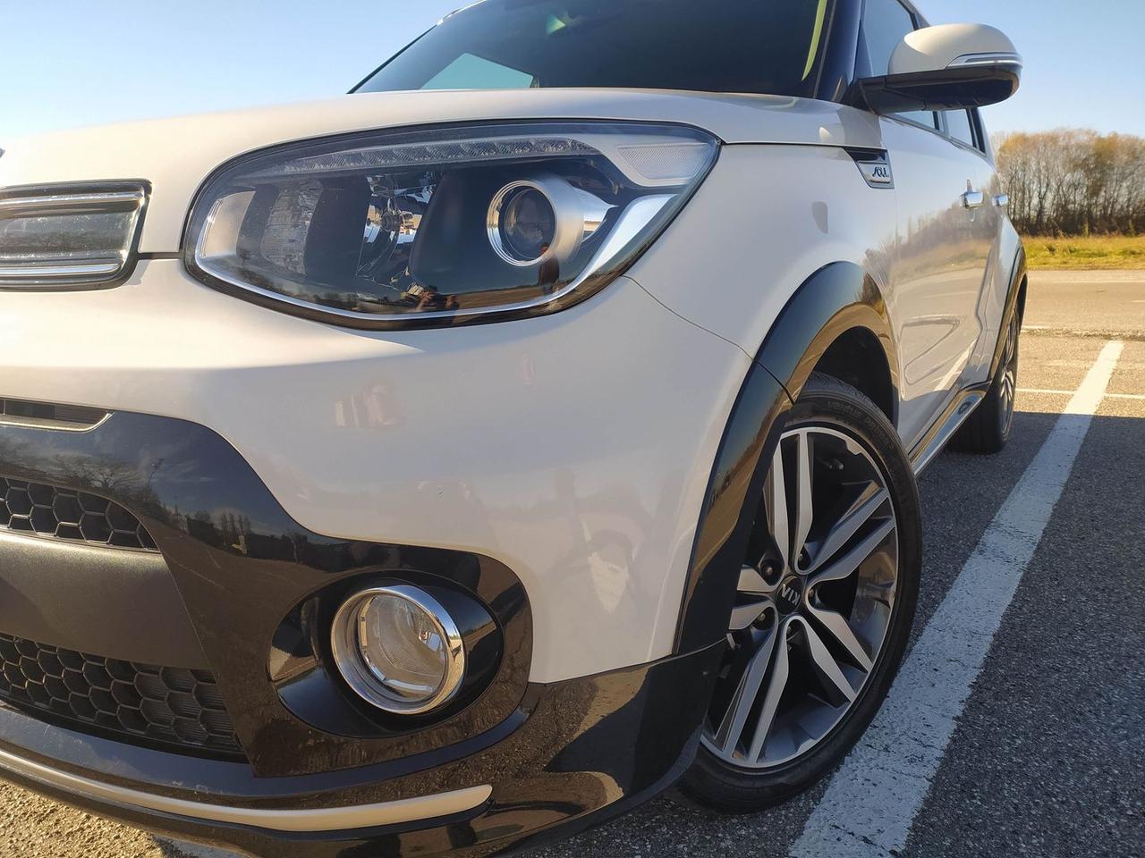 Kia Soul Limited 1.6 CRDi #8110