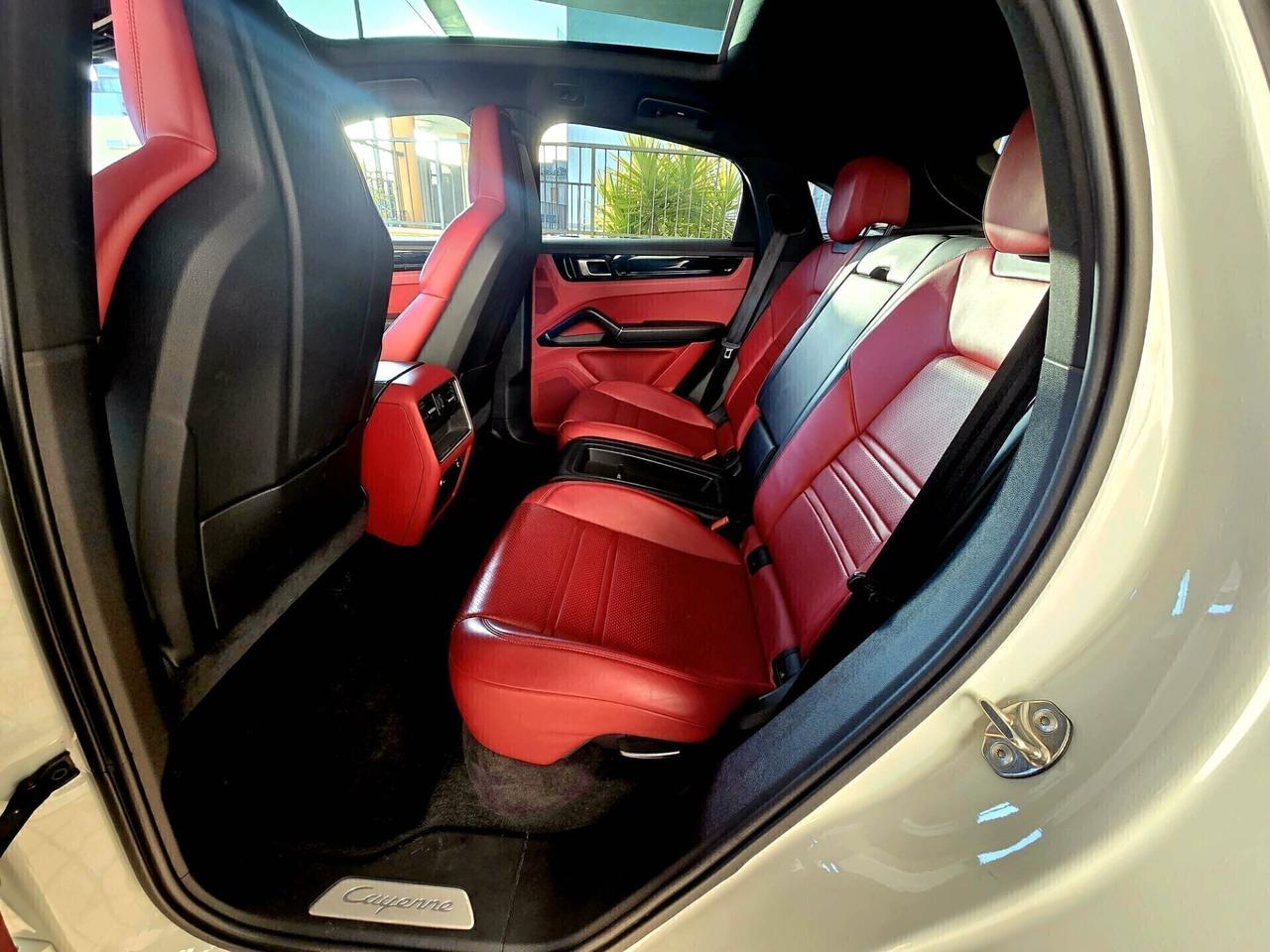 PORSCHE CAYENNE 3.0 COUPE' E-HYBRID ITA-IVA ESPOSTA
