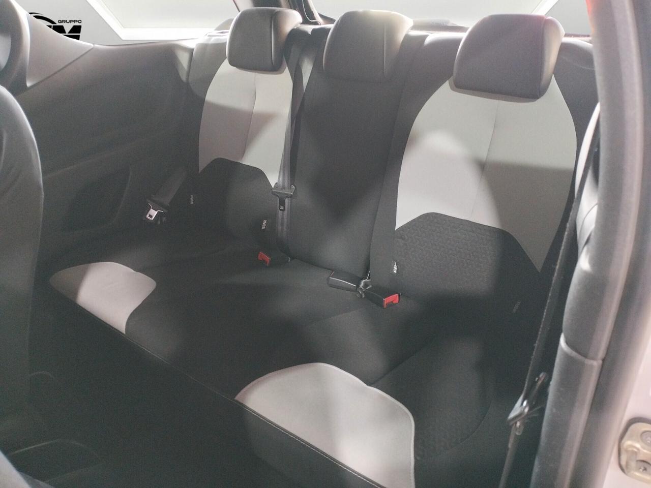 Citroen DS3 1.4 hdi Chic 70cv *NEOPATENTATI*