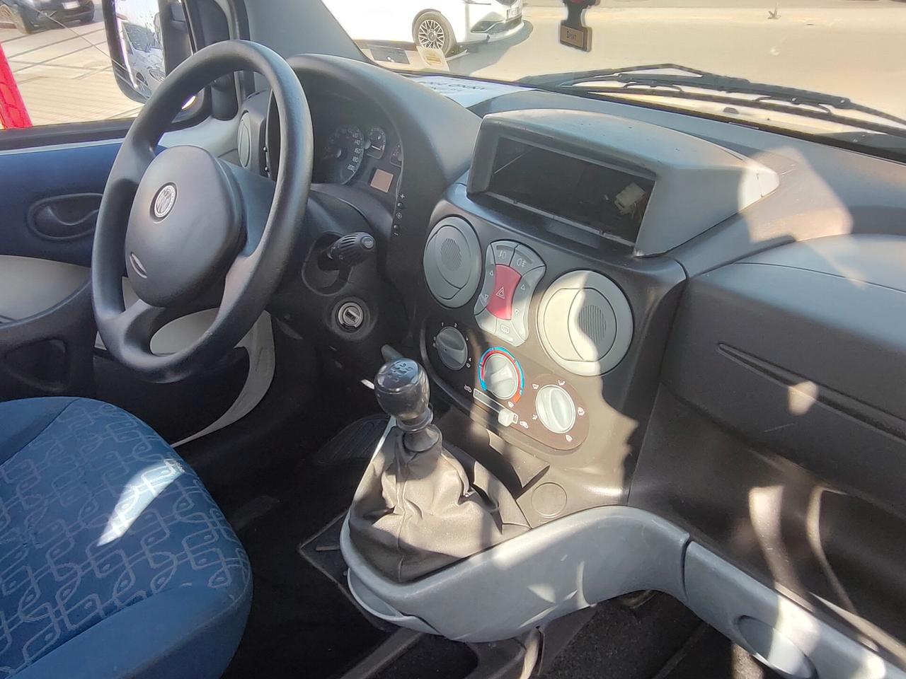 Fiat Doblo 1.6 BENZINA AUTOVETTURA