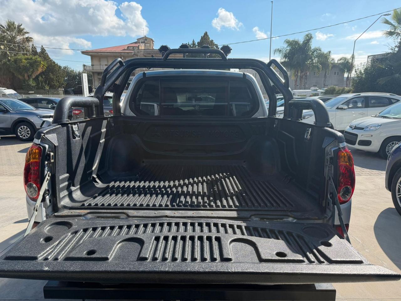 Mitsubishi L200 2.5 DI-D/136CV Double Cab Invite