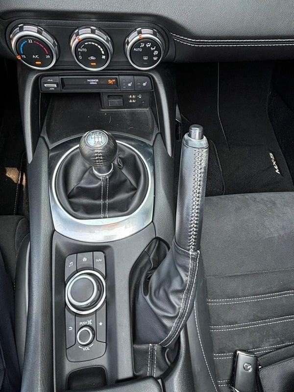 Mazda MX-5 RF 2.0L Skyactiv-G 184cv Sport