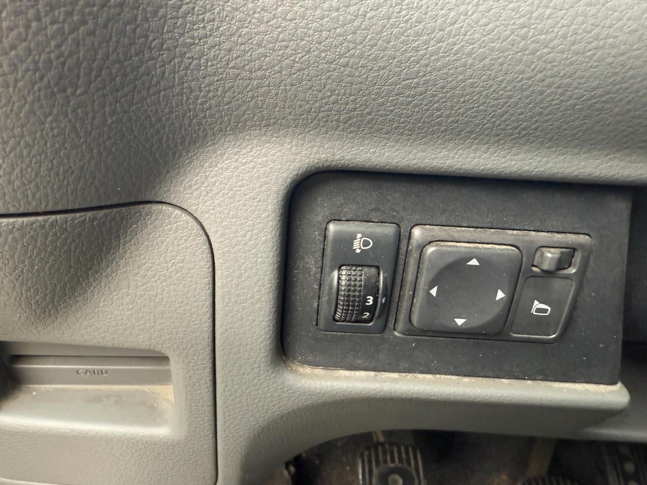 Nissan NV200 2.0 DCI/190000 KM/L1H1/2012