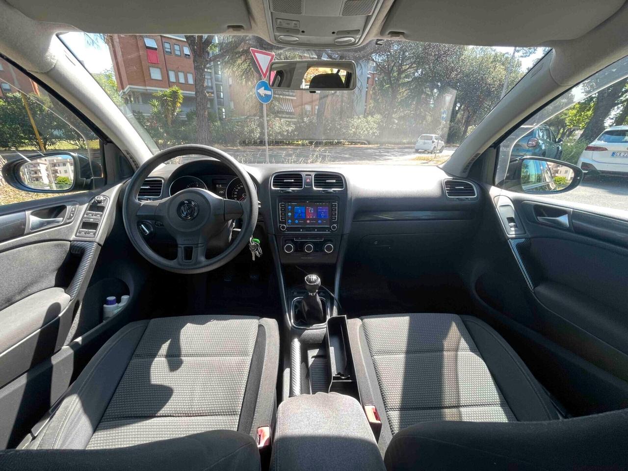 Volkswagen Golf 1.6 TDI Comfortline NEOPATENTATI DITRIBUZIONE OK GOMME NUOVE GARANZIA 24 MESI