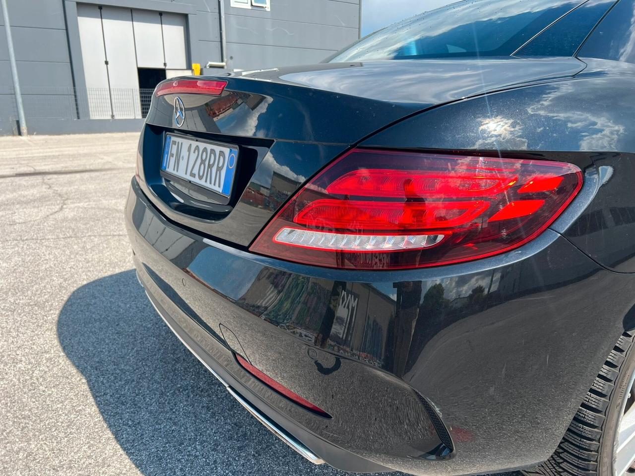 Mercedes-benz SLC 300 AMG line